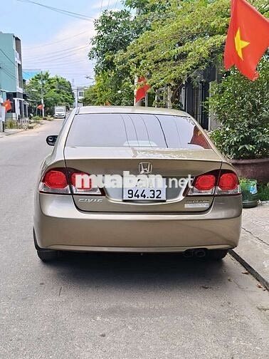Honda civic số tự động bán hoặc cho thuê