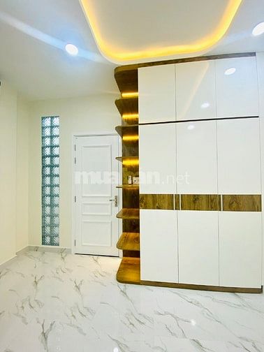 Sổ hồng chính chủ nhà mới hoàn công đầy đủ