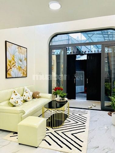 Sổ hồng chính chủ nhà mới hoàn công đầy đủ