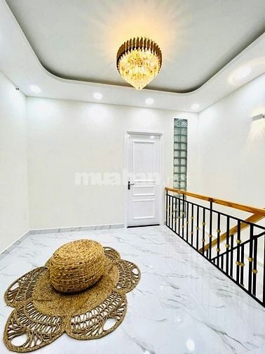 Sổ hồng chính chủ nhà mới hoàn công đầy đủ