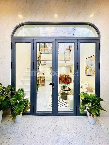 Sổ hồng chính chủ nhà mới hoàn công đầy đủ