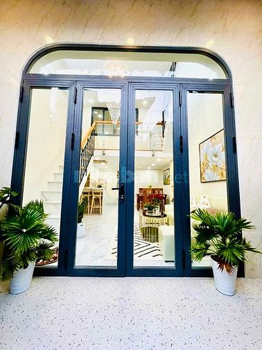 Sổ hồng chính chủ nhà mới hoàn công đầy đủ