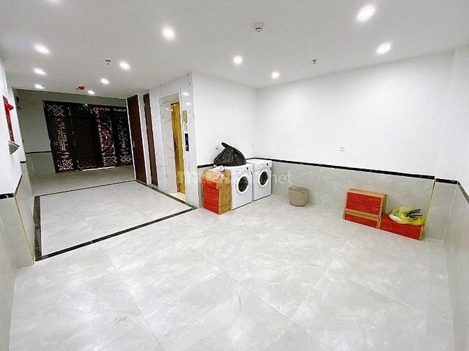 Siêu phẩm dòng tiền khu Hoàng Mai 50m 7 tầng thang máy tổng 12p 