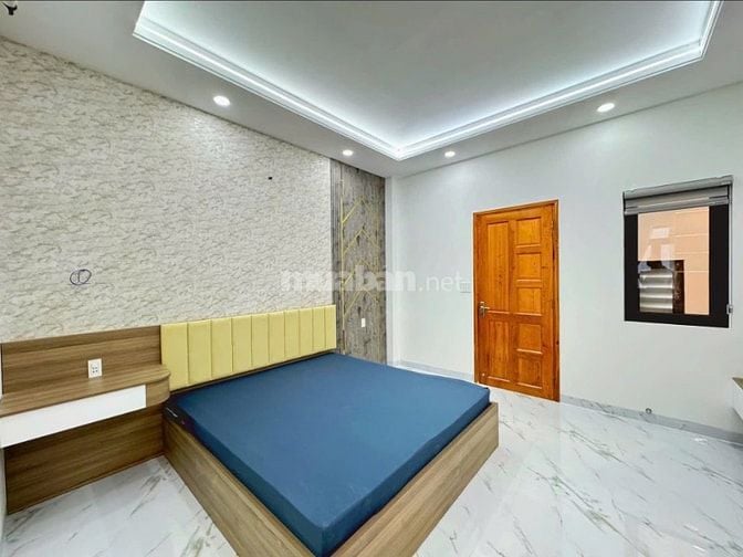 NHÀ BÌNH TÂN (4M x 16M) NGAY LÊ VĂN QUỚI. ĐƯỜNG NHỰA XE HƠI 10M THÔNG!