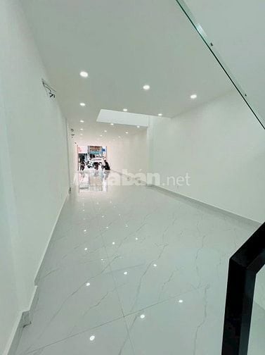 CHO THUÊ NHÀ MẶT TIỀN PHAN ĐÌNH PHÙNG - PHÚ NHUẬN