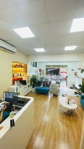 Bán nhà mặt phố Hoàng Ngân Q Cầu Giấy, 70m2, 4 tầng, MT 5,5m giá 22 tỷ