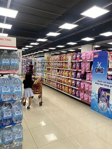 Tuyển nhân viên nam nữ chính thức và thời vụ