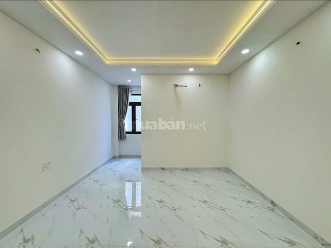 NHÀ BÌNH TÂN (4M x 16M) NGAY LÊ VĂN QUỚI. ĐƯỜNG NHỰA XE HƠI 10M THÔNG!