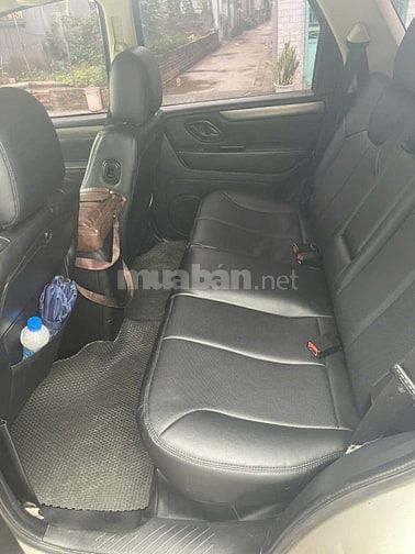 Cần bán gấp EScape đời 2013 giá đẹp