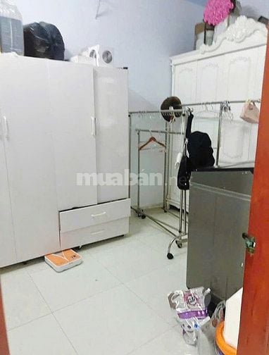 Bán Gấp Quán Phở Bò 85m2, 1ty150tr, SHR, ngay Chợ Bình Chánh