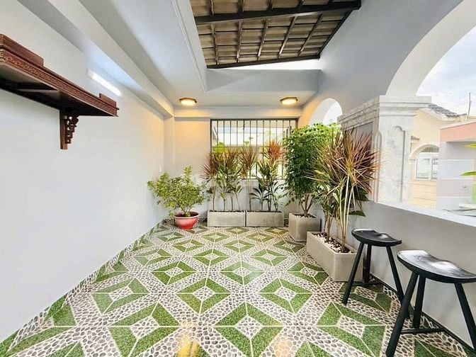Đi nước ngoài định cư bán gấp nhà ở đường Trần Trọng Cung, phường Phú 