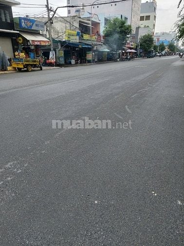 Bán nhà Mặt tiền Phạm Văn Bạch, ngang 6,2m, dài 20m, 20 tỷ
