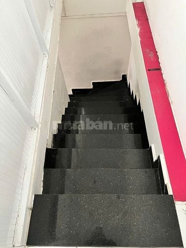 Cho thuê nhà Góc 2MT Phan Xích Long Phường 2, QPhú Nhuận.