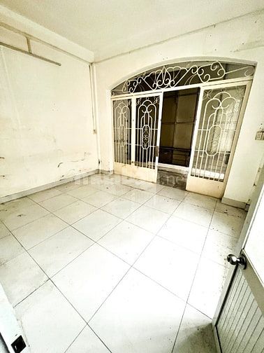 Cho thuê nhà Góc 2MT Phan Xích Long Phường 2, QPhú Nhuận.