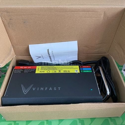 Sạc vinfast 1000w bảo hành 3 tháng