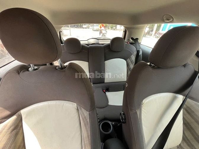 Mini Cooper nhập khẩu Hà Lan màu vàng chính chủ, biển TP.HCM