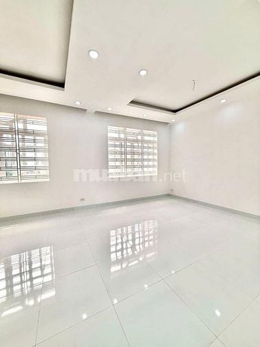 GẤP BÁN HẠ 1TỶ1- BÌNH THẠNH- HẺM 10M- 120m2 (7.5x16)- 4 TẦNG- 18.x TỶ