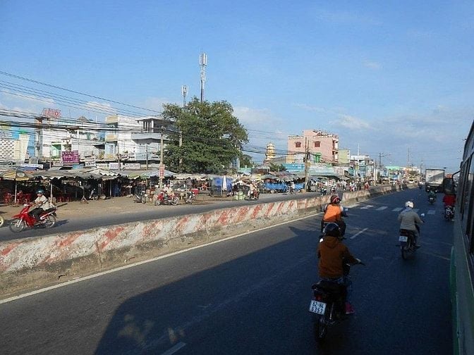 Đất Mặt Tiền, Ngay Trung Tâm Thị Trấn Bến Lức,, Lộ Giới 12m Chỉ 2,6 tỷ