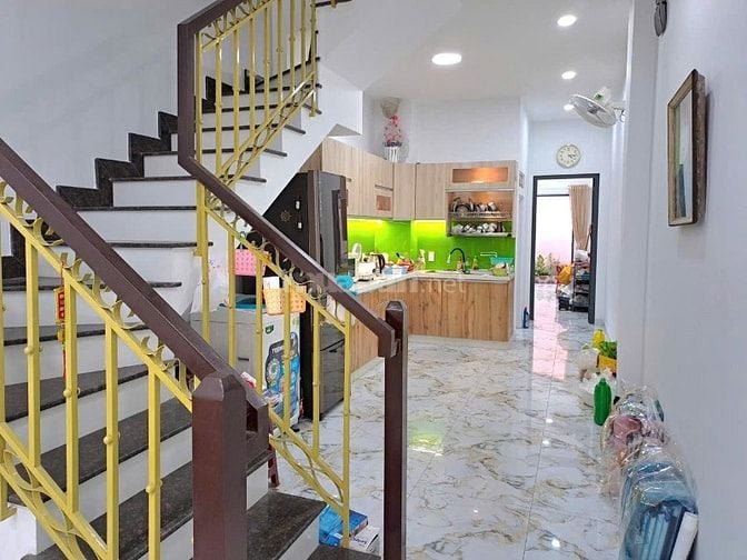 KHÔNG CÓ CĂN THỨ 2 - NGUYỄN KIỆM - CÓ SÂN TRƯỚC SAU - 4 TẦNG - 9 TỶ TL