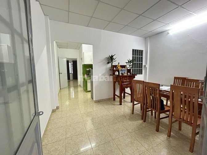 CC III Bùi Minh Trực, P5, Q8, 44,3m2 SỔ SẴN CC LIỀN . HHMG 20TR