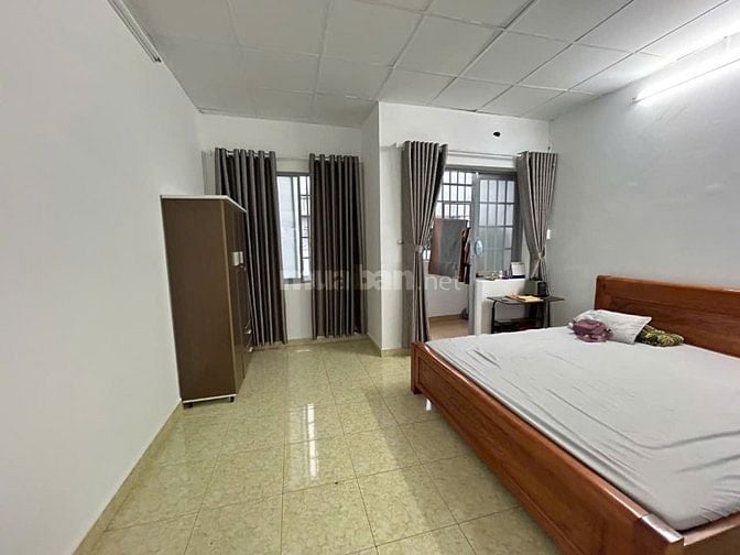 CC III Bùi Minh Trực, P5, Q8, 44,3m2 SỔ SẴN CC LIỀN . HHMG 20TR