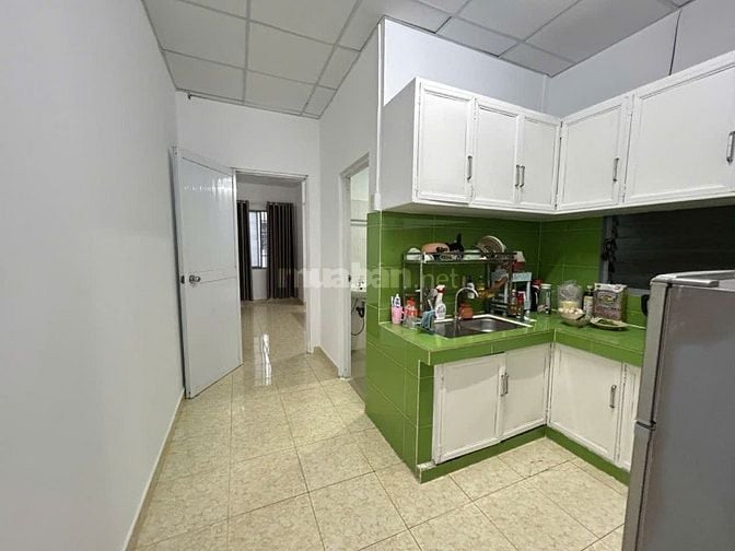 CC III Bùi Minh Trực, P5, Q8, 44,3m2 SỔ SẴN CC LIỀN . HHMG 20TR