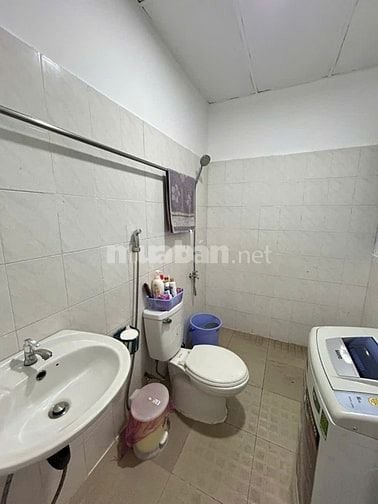 CC III Bùi Minh Trực, P5, Q8, 44,3m2 SỔ SẴN CC LIỀN . HHMG 20TR