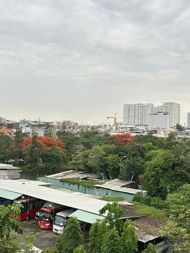 CC III Bùi Minh Trực, P5, Q8, 44,3m2 SỔ SẴN CC LIỀN . HHMG 20TR