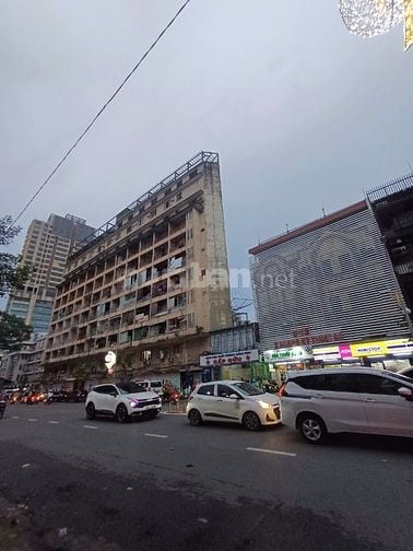 Bán Gấp Nhà mới ở ngay 21m2, 2 tầng - Gần BV Quận 5 Giá 2 tỷ x,
