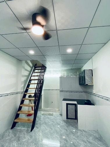 Bán Gấp Nhà mới ở ngay 21m2, 2 tầng - Gần BV Quận 5 Giá 2 tỷ x,