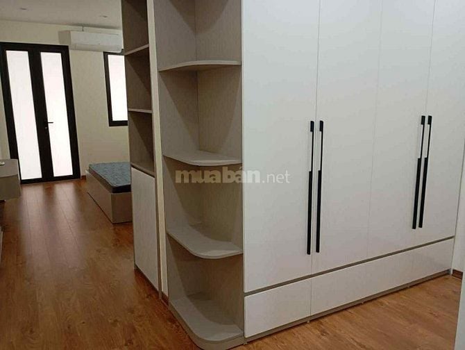 NHÀ 5TẦNG KHU LÕI BỒ ĐỀ - Ô TÔ ĐỖ CỬA - NGÕ RỘNG 6M - CHỦ Ở NHIỀU LỘC