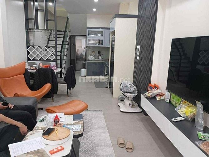 NHÀ 5TẦNG KHU LÕI BỒ ĐỀ - Ô TÔ ĐỖ CỬA - NGÕ RỘNG 6M - CHỦ Ở NHIỀU LỘC