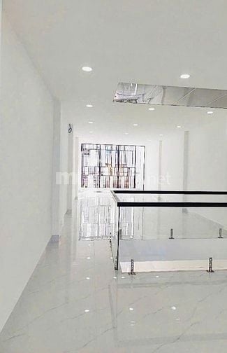 CHO THUÊ NHÀ MẶT TIỀN KINH DOANH 40B PHAN ĐÌNH PHÙNG, P.2, PHÚ NHUẬN