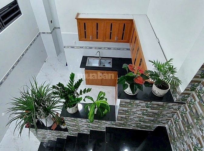 CẦN THANH LÝ GẤP NHÀ 1T1L +4PHÒNG TRỌ THU NHẬP 15tr/THÁNG-SHR