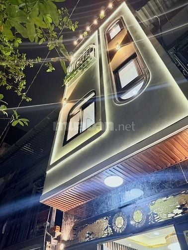 Nhà 3 lầu đẹp CAO CẤP hẻm Trần Bình Trọng, P5, Q.Bình Thạnh.