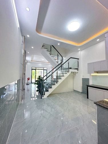 Bán căn nhà lầu đối diện khu tái định cư dân đã ở đông ngay Biên Hoà 