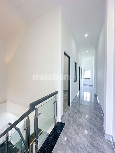 Bán căn nhà lầu đối diện khu tái định cư dân đã ở đông ngay Biên Hoà 
