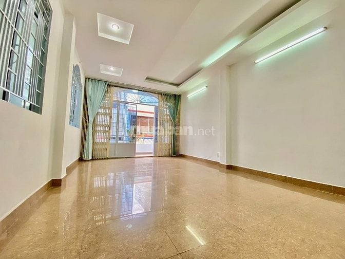 Nhà 3 Tầng ngang 5m mặt tiền đường nhựa 7m thÔng đường Phan Huy Ích,TB