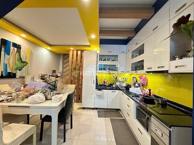KHU D2 (NGUYỄN GIA TRÍ)- ĐH GTVT- HXH TRÁNH- DT 4x12.5- 5 TẦNG- 9.x TỶ