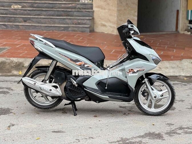 Honda Airblade chính chủ Hn ko đi cần thanh lí