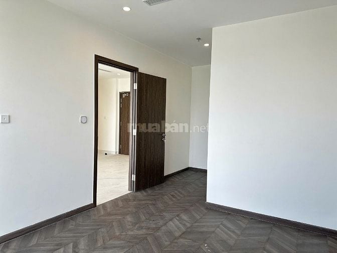 Căn hộ The Beverly 2PN 2WC 80m2 đẹp, tầng cao view sông Vinhomes Q9