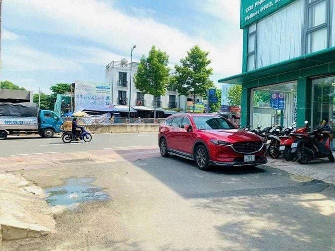 Bán gấp lô đất Mặt tiền đường số 7, Linh Tây kế bên Phạm Văn Đồng 