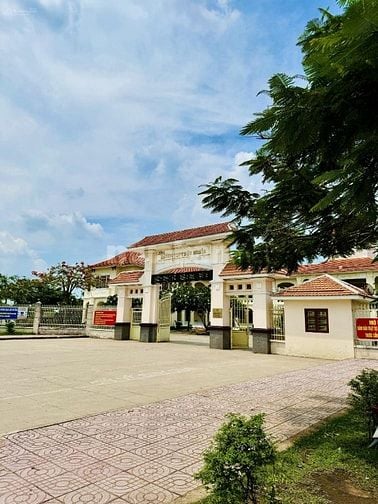 SANG GẤP LÔ ĐẤT MẶT TIỀN ĐƯỜNG 3/2_SỔ SẲN_XÂY TỰ DO_TIỆN KD MUA BÁN