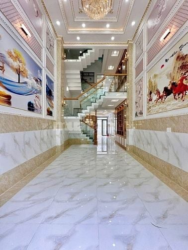 NHÀ BÌNH TÂN (4M x 18M) GIÁP Q6. NGAY VÒNG XOAY PHÚ LÂM. HXH 7M THÔNG!