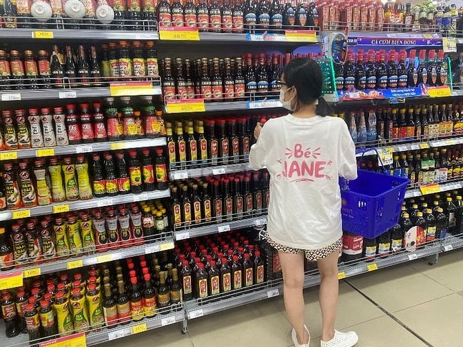 [ THÁNG 6 ] TUYỂN DỤNG LĐPT NAM-NỮ PHỤ BÁN TẠI CỬA HÀNG