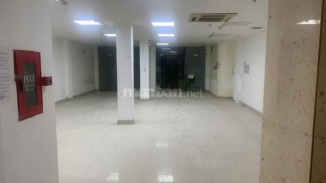 Cho thuê nhà mặt tiền Thành Thái, Q10.DT 8x20m, 1 hầm, trệt, 5 lầu
