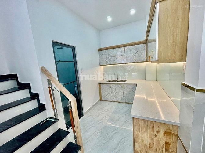 Nhà shr vuông vức , 1 sẹc tỉnh lộ 10 7m thông thoáng - 40m2 sàn - 2pn 