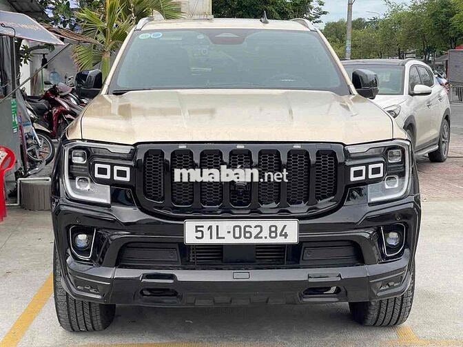 Ford Everest 2023 Titanium+ 2.0 AT 4x4 - 27000 km