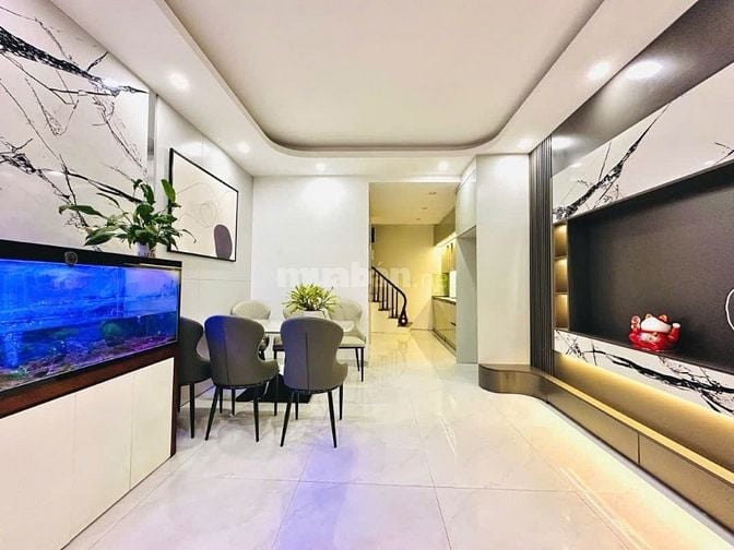 HIẾM- BÁN NHÀ 6 TẦNG GẦN HỒ - ĐỐNG ĐA, 39m², 6 TẦNG, MT 4.1m, 9.8 tỷ