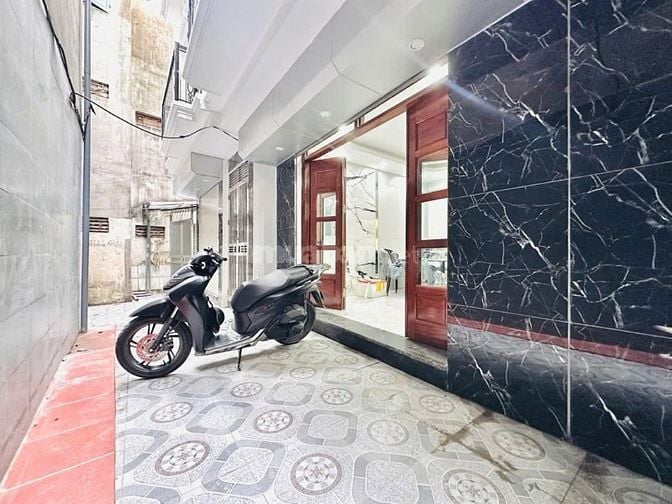 HIẾM- BÁN NHÀ 6 TẦNG GẦN HỒ - ĐỐNG ĐA, 39m², 6 TẦNG, MT 4.1m, 9.8 tỷ